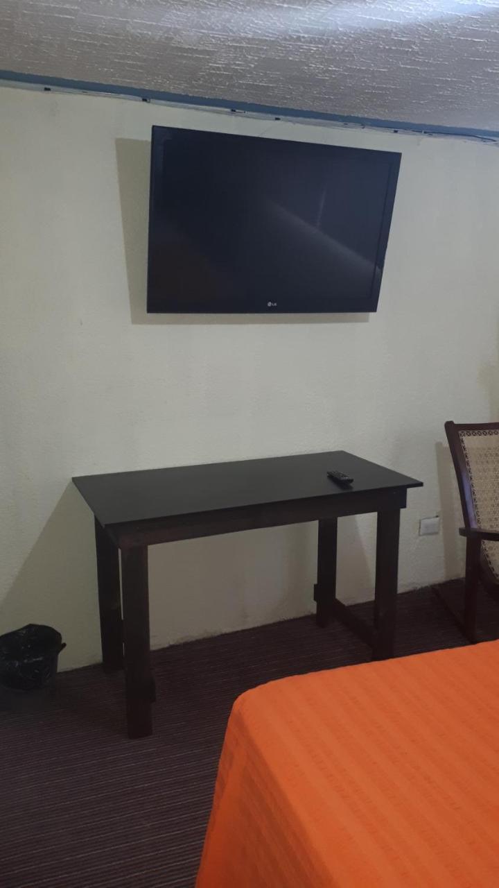Hotel Kasa Kamelot 2 Quetzaltenango Ngoại thất bức ảnh