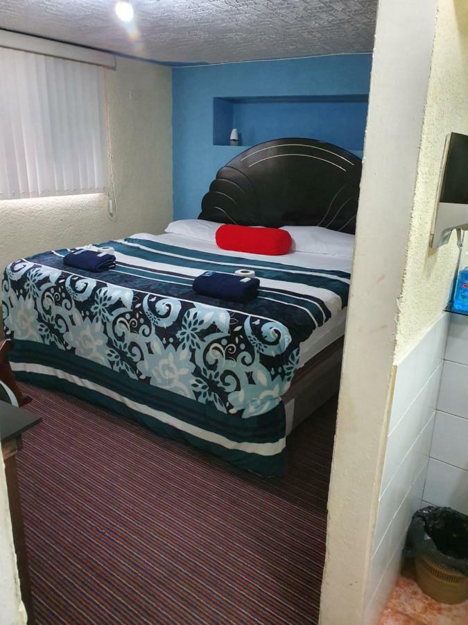 Hotel Kasa Kamelot 2 Quetzaltenango Ngoại thất bức ảnh